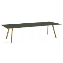Table COPENHAGUE CPH30 300 X 120 CM de Hay, Plateau linoléum vert, Pieds en chêne vernis naturel
