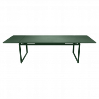 Table à allonges BIARRITZ de Fermob cèdre