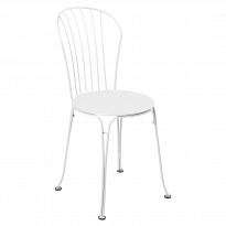 Chaise OPÉRA + de Fermob, Blanc coton